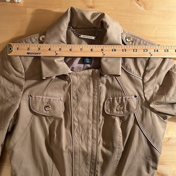 WHITE House Black Market Tan Jacket - Picture 16 of 16